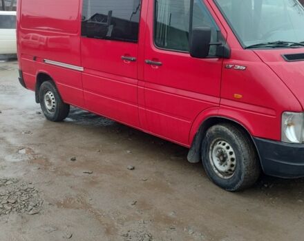 Червоний Фольксваген ЛТ, об'ємом двигуна 2.5 л та пробігом 350 тис. км за 9500 $, фото 1 на Automoto.ua