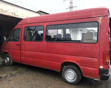 Красный Фольксваген ЛТ, объемом двигателя 2.5 л и пробегом 599 тыс. км за 3900 $, фото 3 на Automoto.ua