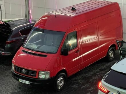 Червоний Фольксваген ЛТ, об'ємом двигуна 2.5 л та пробігом 50 тис. км за 4900 $, фото 1 на Automoto.ua