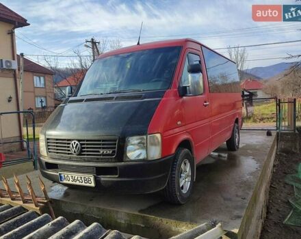 Червоний Фольксваген ЛТ, об'ємом двигуна 2.5 л та пробігом 280 тис. км за 7000 $, фото 1 на Automoto.ua