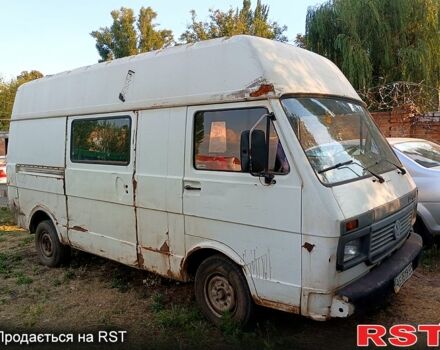 Фольксваген ЛТ, объемом двигателя 2.4 л и пробегом 200 тыс. км за 999 $, фото 1 на Automoto.ua