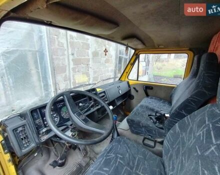 Желтый Фольксваген ЛТ, объемом двигателя 2.4 л и пробегом 400 тыс. км за 2800 $, фото 5 на Automoto.ua