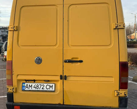 Желтый Фольксваген ЛТ, объемом двигателя 2.46 л и пробегом 521 тыс. км за 9500 $, фото 2 на Automoto.ua