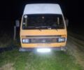 Жовтий Фольксваген ЛТ, об'ємом двигуна 2.4 л та пробігом 345 тис. км за 900 $, фото 1 на Automoto.ua