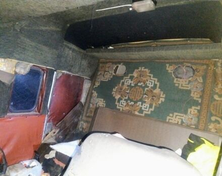 Жовтий Фольксваген ЛТ, об'ємом двигуна 2.4 л та пробігом 345 тис. км за 900 $, фото 5 на Automoto.ua