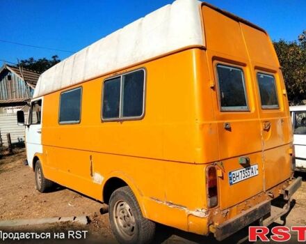 Жовтий Фольксваген ЛТ, об'ємом двигуна 2.4 л та пробігом 400 тис. км за 1500 $, фото 1 на Automoto.ua