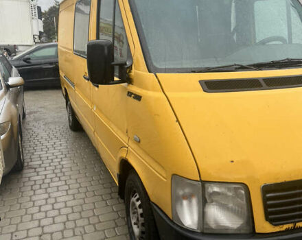 Желтый Фольксваген ЛТ, объемом двигателя 2.46 л и пробегом 510 тыс. км за 4100 $, фото 8 на Automoto.ua