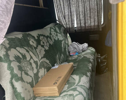 Желтый Фольксваген ЛТ, объемом двигателя 2.46 л и пробегом 510 тыс. км за 4100 $, фото 7 на Automoto.ua