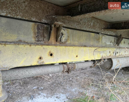 Желтый Фольксваген ЛТ, объемом двигателя 2.8 л и пробегом 421 тыс. км за 5900 $, фото 11 на Automoto.ua