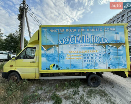 Желтый Фольксваген ЛТ, объемом двигателя 2.8 л и пробегом 421 тыс. км за 5900 $, фото 1 на Automoto.ua