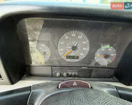 Желтый Фольксваген ЛТ, объемом двигателя 2.8 л и пробегом 421 тыс. км за 5900 $, фото 7 на Automoto.ua