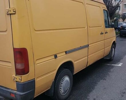 Жовтий Фольксваген ЛТ, об'ємом двигуна 2.46 л та пробігом 450 тис. км за 6700 $, фото 3 на Automoto.ua