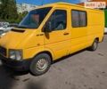 Желтый Фольксваген ЛТ, объемом двигателя 2.5 л и пробегом 400 тыс. км за 6799 $, фото 1 на Automoto.ua