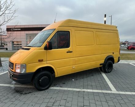 Желтый Фольксваген ЛТ, объемом двигателя 2.5 л и пробегом 443 тыс. км за 10790 $, фото 4 на Automoto.ua