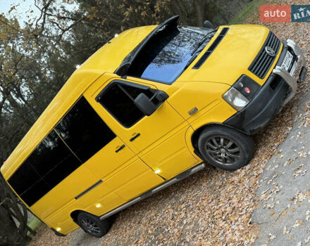 Желтый Фольксваген ЛТ, объемом двигателя 2.46 л и пробегом 160 тыс. км за 11000 $, фото 3 на Automoto.ua