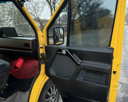 Желтый Фольксваген ЛТ, объемом двигателя 2.46 л и пробегом 160 тыс. км за 11000 $, фото 28 на Automoto.ua