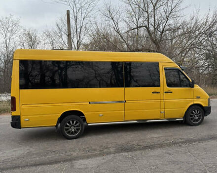 Желтый Фольксваген ЛТ, объемом двигателя 2.46 л и пробегом 160 тыс. км за 11000 $, фото 14 на Automoto.ua