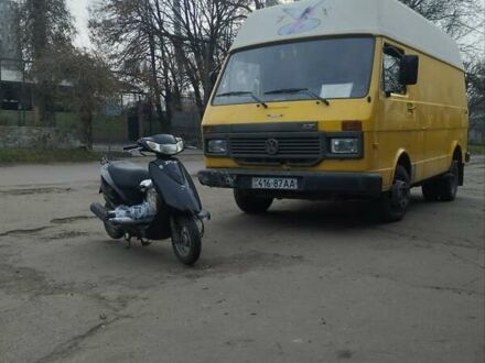 Жовтий Фольксваген ЛТ, об'ємом двигуна 2.4 л та пробігом 400 тис. км за 2800 $, фото 1 на Automoto.ua