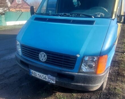 Желтый Фольксваген ЛТ, объемом двигателя 2.5 л и пробегом 380 тыс. км за 5600 $, фото 1 на Automoto.ua