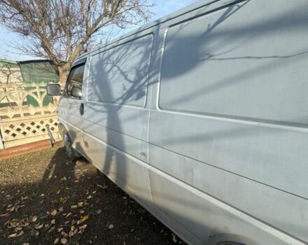 Сірий Фольксваген ЛТ, об'ємом двигуна 2.4 л та пробігом 360 тис. км за 3800 $, фото 1 на Automoto.ua