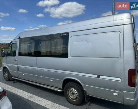 Серый Фольксваген ЛТ, объемом двигателя 2.46 л и пробегом 800 тыс. км за 8000 $, фото 2 на Automoto.ua