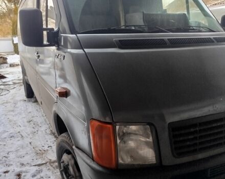 Серый Фольксваген ЛТ, объемом двигателя 2.5 л и пробегом 700 тыс. км за 8000 $, фото 1 на Automoto.ua