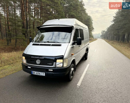 Серый Фольксваген ЛТ, объемом двигателя 2.8 л и пробегом 600 тыс. км за 11300 $, фото 1 на Automoto.ua