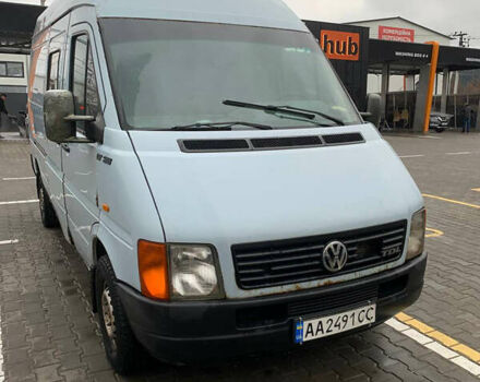 Серый Фольксваген ЛТ, объемом двигателя 2.46 л и пробегом 571 тыс. км за 4850 $, фото 1 на Automoto.ua