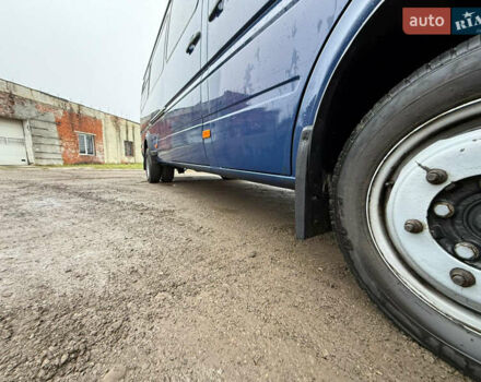 Синий Фольксваген ЛТ, объемом двигателя 2.8 л и пробегом 102 тыс. км за 17750 $, фото 7 на Automoto.ua