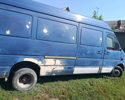 Синій Фольксваген ЛТ, об'ємом двигуна 2.8 л та пробігом 600 тис. км за 10000 $, фото 1 на Automoto.ua