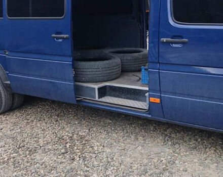 Синій Фольксваген ЛТ, об'ємом двигуна 2.7 л та пробігом 100 тис. км за 17900 $, фото 1 на Automoto.ua