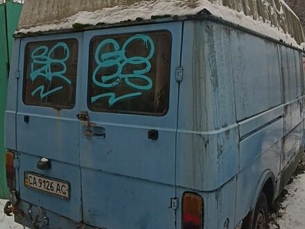 Синій Фольксваген ЛТ, об'ємом двигуна 2.4 л та пробігом 300 тис. км за 800 $, фото 1 на Automoto.ua