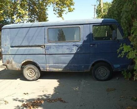 Синій Фольксваген ЛТ, об'ємом двигуна 2.4 л та пробігом 600 тис. км за 2100 $, фото 1 на Automoto.ua