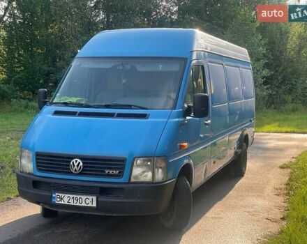 Синий Фольксваген ЛТ, объемом двигателя 2.46 л и пробегом 352 тыс. км за 11700 $, фото 1 на Automoto.ua