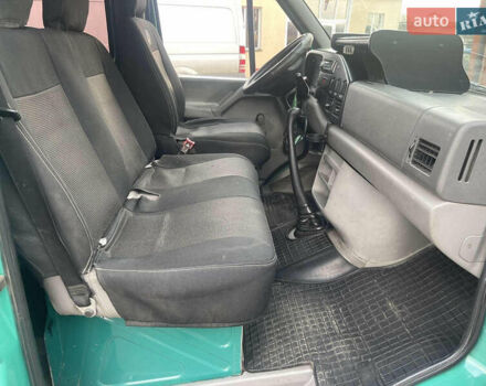 Зелений Фольксваген ЛТ, об'ємом двигуна 2.8 л та пробігом 220 тис. км за 10000 $, фото 11 на Automoto.ua