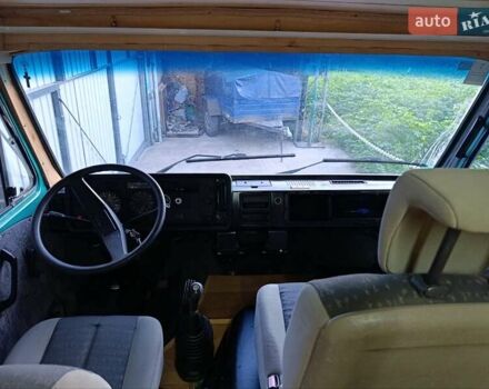 Зеленый Фольксваген ЛТ, объемом двигателя 2.38 л и пробегом 480 тыс. км за 7500 $, фото 13 на Automoto.ua