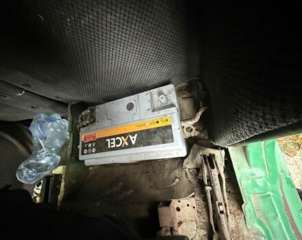 Зелений Фольксваген ЛТ, об'ємом двигуна 2.4 л та пробігом 200 тис. км за 500 $, фото 7 на Automoto.ua