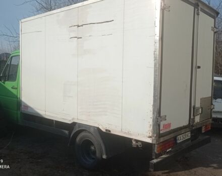 Зелений Фольксваген ЛТ, об'ємом двигуна 2.9 л та пробігом 200 тис. км за 5500 $, фото 2 на Automoto.ua