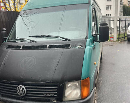 Зеленый Фольксваген ЛТ, объемом двигателя 2.46 л и пробегом 800 тыс. км за 4999 $, фото 1 на Automoto.ua