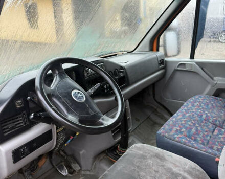 Помаранчевий Фольксваген ЛТ, об'ємом двигуна 2.46 л та пробігом 320 тис. км за 5200 $, фото 8 на Automoto.ua