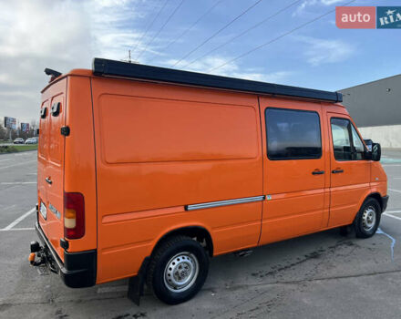 Помаранчевий Фольксваген ЛТ, об'ємом двигуна 2.46 л та пробігом 383 тис. км за 8400 $, фото 4 на Automoto.ua