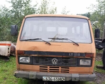 Оранжевый Фольксваген ЛТ, объемом двигателя 0 л и пробегом 350 тыс. км за 800 $, фото 1 на Automoto.ua