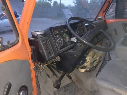 Оранжевый Фольксваген ЛТ, объемом двигателя 2.4 л и пробегом 124 тыс. км за 6000 $, фото 1 на Automoto.ua