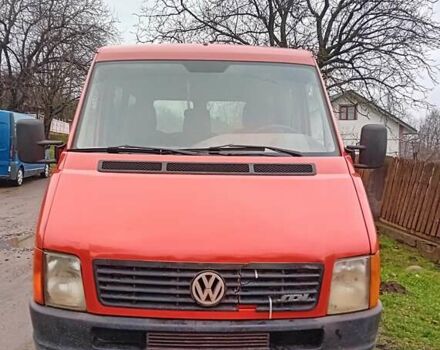 Помаранчевий Фольксваген ЛТ, об'ємом двигуна 2.46 л та пробігом 380 тис. км за 4650 $, фото 1 на Automoto.ua