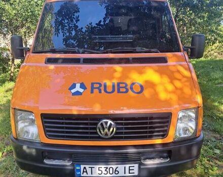 Оранжевый Фольксваген ЛТ, объемом двигателя 2.8 л и пробегом 100 тыс. км за 8050 $, фото 1 на Automoto.ua