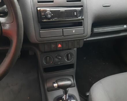 Желтый Фольксваген Лупо, объемом двигателя 1.4 л и пробегом 150 тыс. км за 2800 $, фото 5 на Automoto.ua