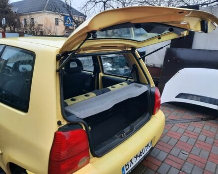 Желтый Фольксваген Лупо, объемом двигателя 1.4 л и пробегом 150 тыс. км за 2800 $, фото 4 на Automoto.ua