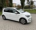 Фольксваген Мультиван 2013 в Каменце-Подольском на Automoto.ua Белый Фольксваген Мультиван, объемом двигателя 0 л и пробегом 150 тыс. км за 5999 $, фото 6 на Automoto.ua