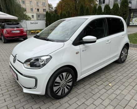 Фольксваген Мультиван 2013 в Каменце-Подольском на Automoto.ua Белый Фольксваген Мультиван, объемом двигателя 0 л и пробегом 150 тыс. км за 5999 $, фото 9 на Automoto.ua