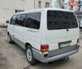 Белый Фольксваген Мультиван, объемом двигателя 1.9 л и пробегом 350 тыс. км за 4000 $, фото 1 на Automoto.ua